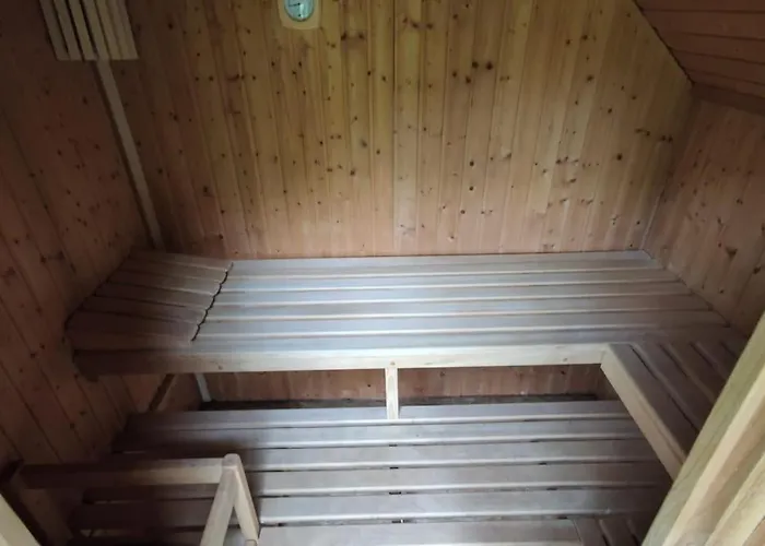 Dom Nad Wodospadem Okolice Brennej *